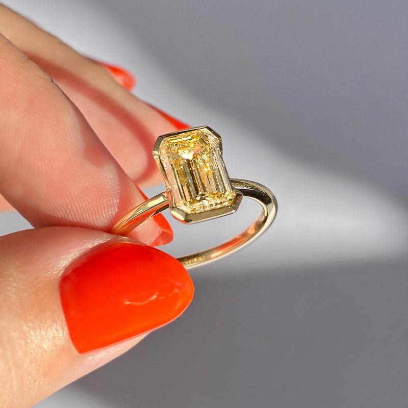 iiAthena Half Bezel Solitaire Emerald Cut Moissanite Engagement Ring