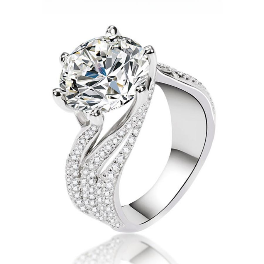 3.0ct/5.0ct Round Moissanite Engagement Ring