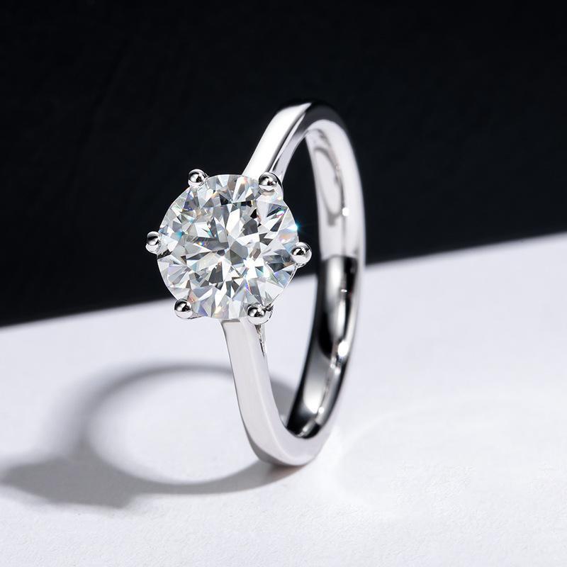 iiAthena 2.0ct Six Prong Solitaire Moissanite Ring